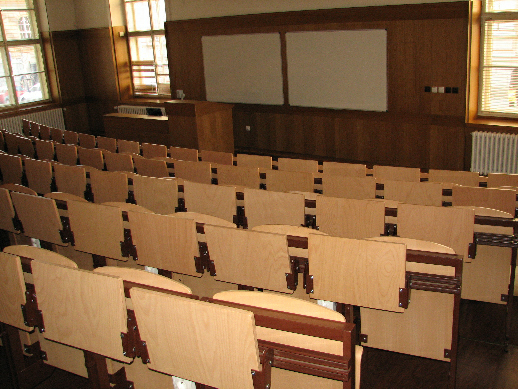 Pohled do přednáškového sálu