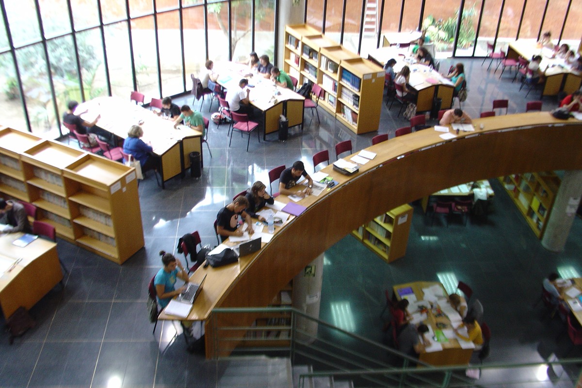 Centrální knihovna University of Málaga ve Španělsku