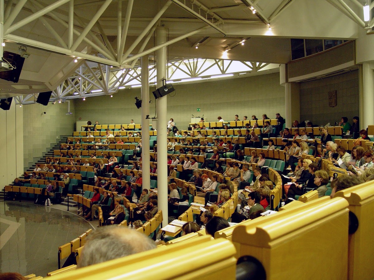 Účastníci konference, Vencovského aula VŠE